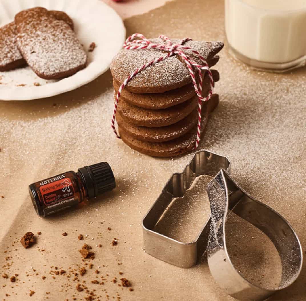 doTERRA Baking Spice keverék két kiszúróformával, 5 ml