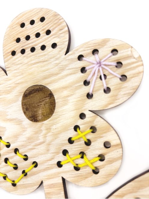 Fa fűzős formák – MiniDots – Virág